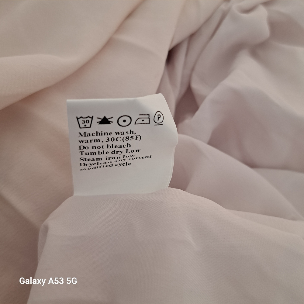 Elegant Cream Long Sleeve Dress - Picture 11 of 11